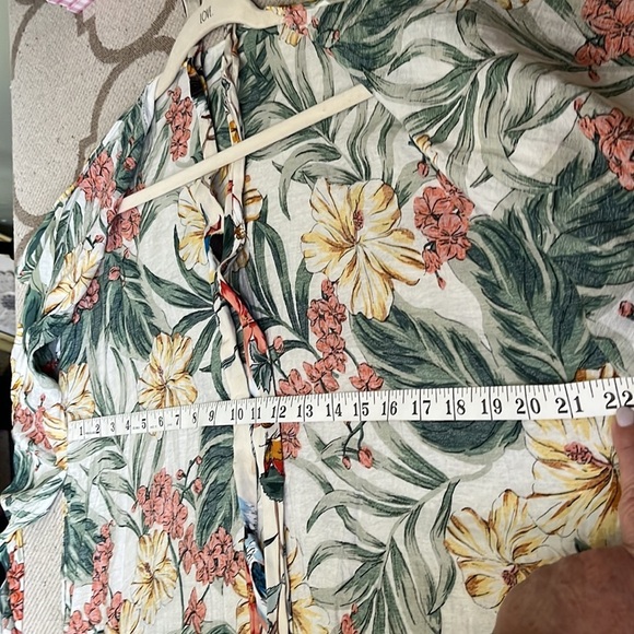 Shein tropical lightweight open front removable belt side slits Kimono - Picture 10 of 11